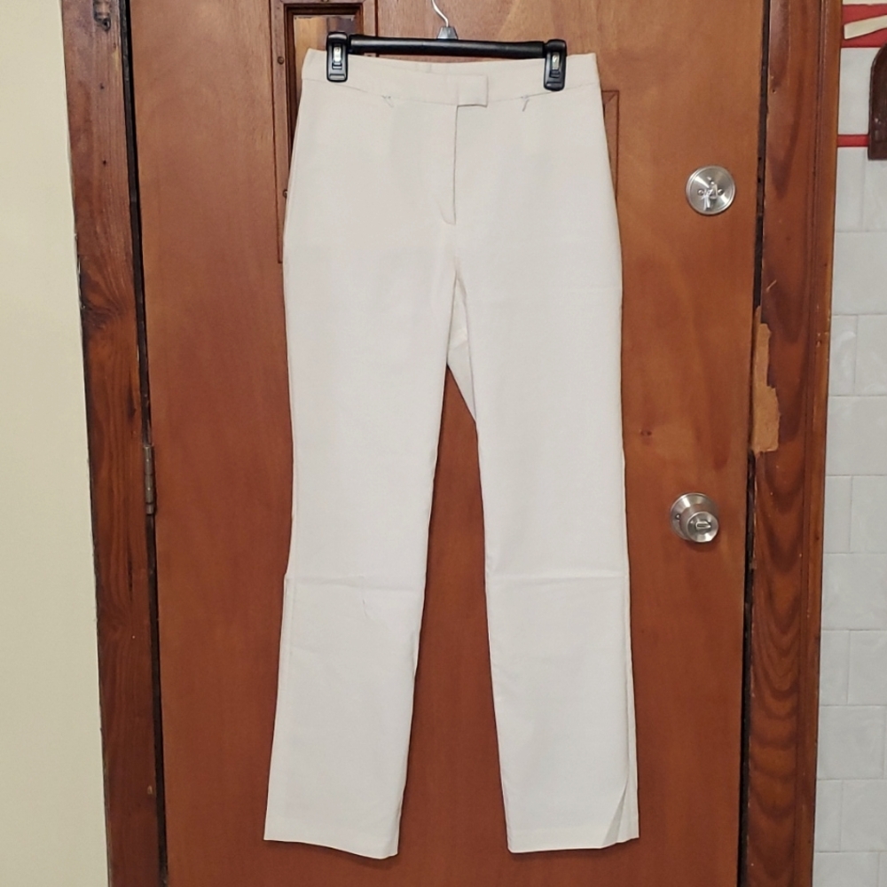 Shape fx by Newport News, size 10 in ivory